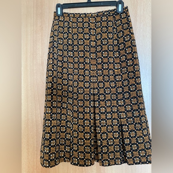 Skirt - mustard A line size small - Picture 8 of 8
